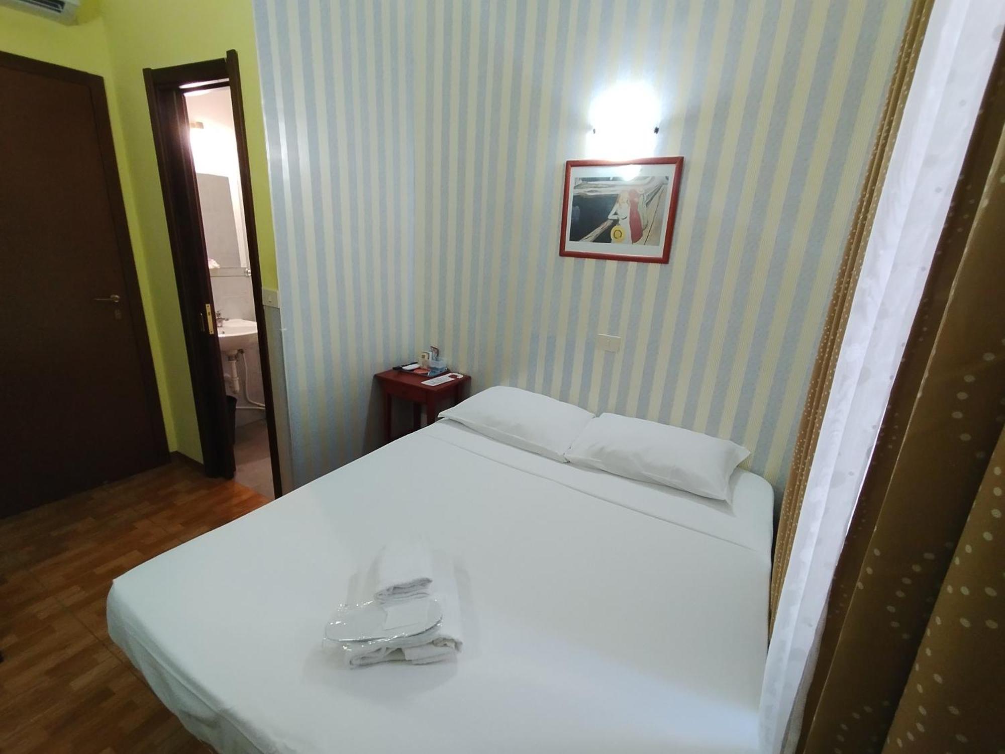 Booking Inn Settembre 95 Roma Cameră foto